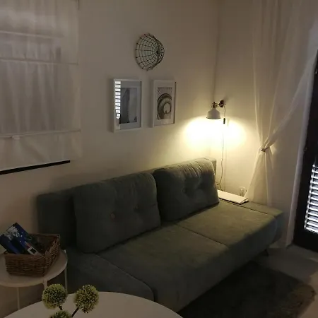 Sandra I Davor Lonic Apartment