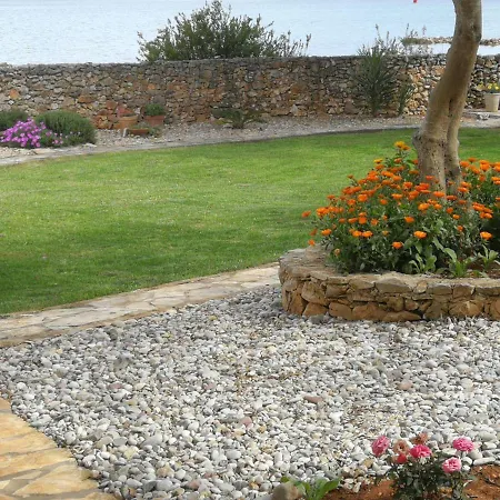 Apartment Sandra I Davor Lonic Kukljica
