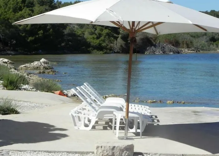 Sandra I Davor Lonic Lägenhet Kukljica